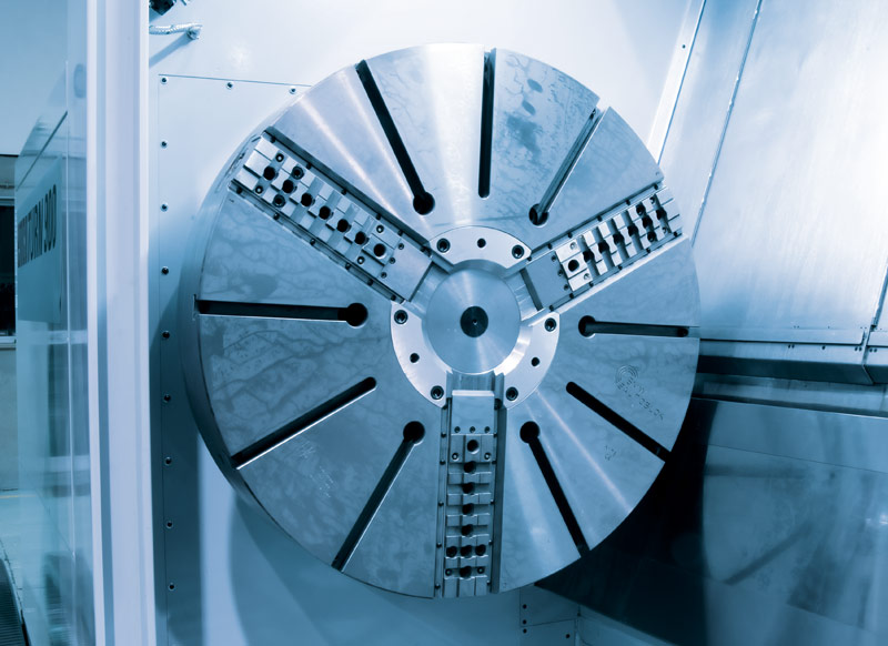 Токарный обрабатывающий центр c ЧПУ EMCO MAXXTURN 200